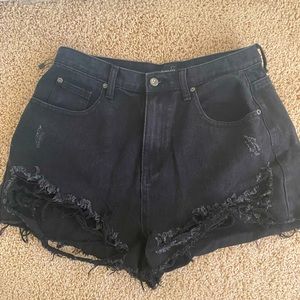 Baggy denim shorts